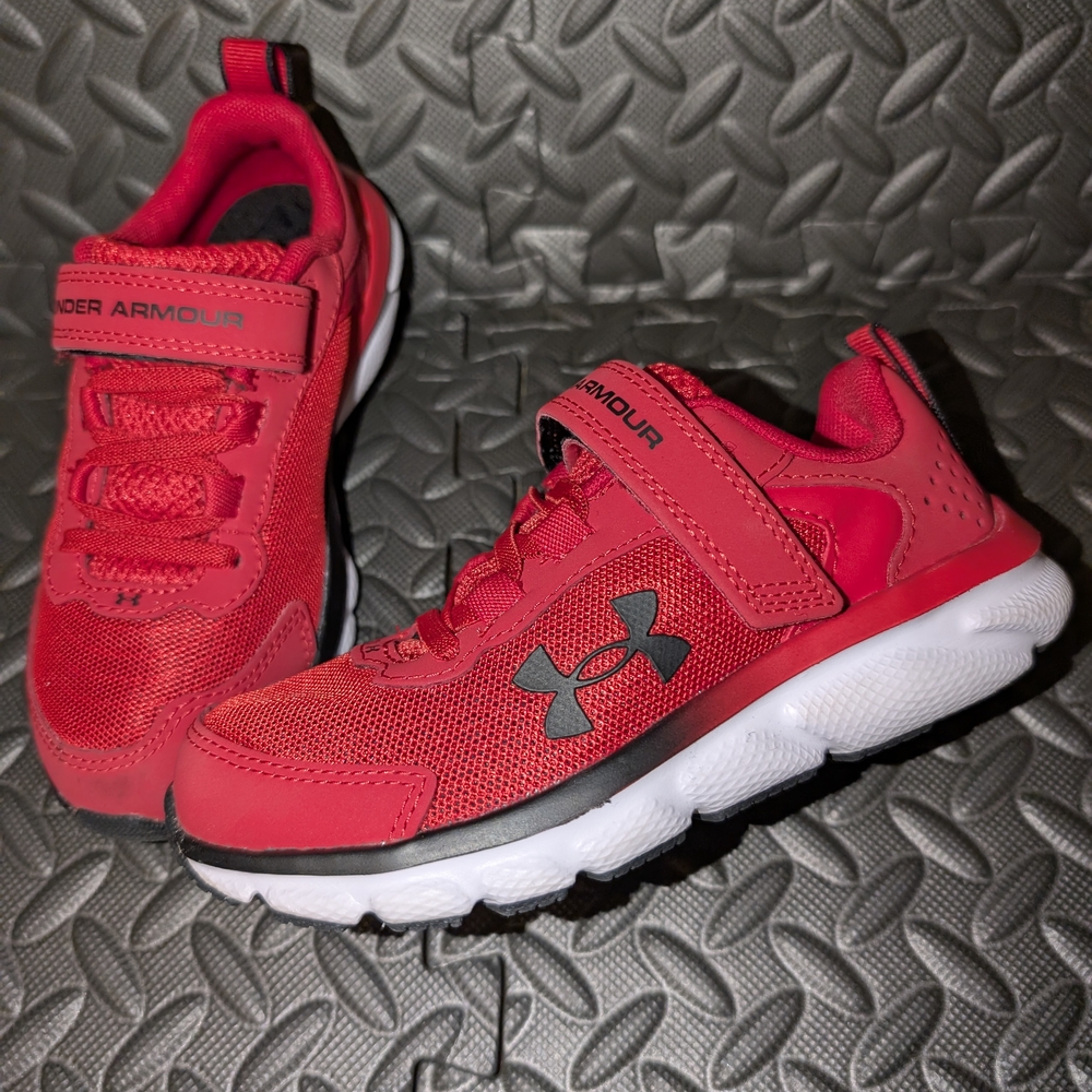 Under Armour Red and White Sneakers with Velcro Strap